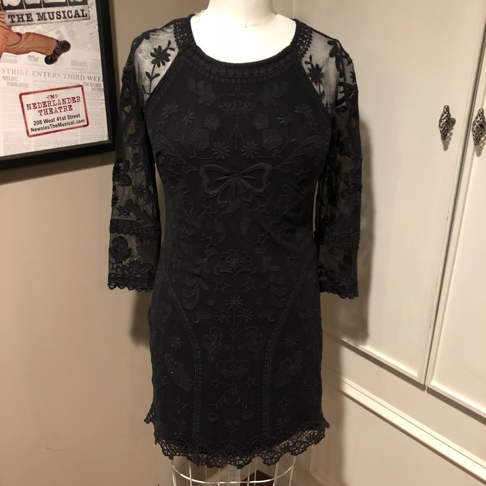 Juicy Couture- Simply beautiful black lace holiday dress with back zipper